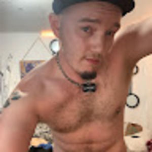 Meet your Posher, Levi